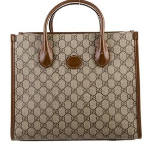 Authentic Gucci small GG Supreme tote 2022 with strap
